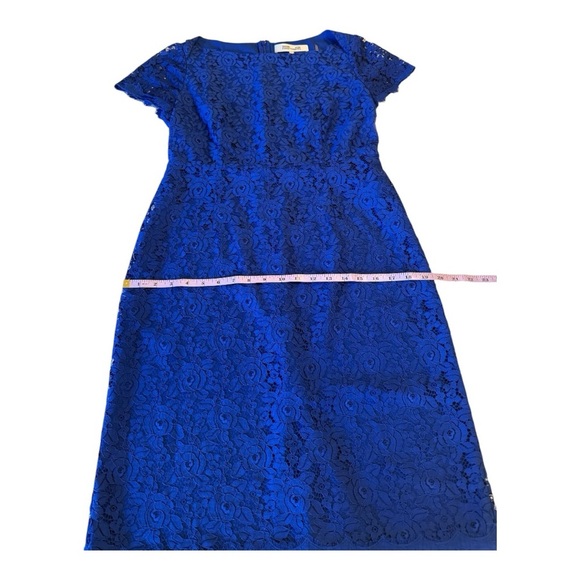 DVF Lace Royal Blue Knee Length Short Sleeve Occasion Dress - Size 12 Cocktail - Picture 4 of 10
